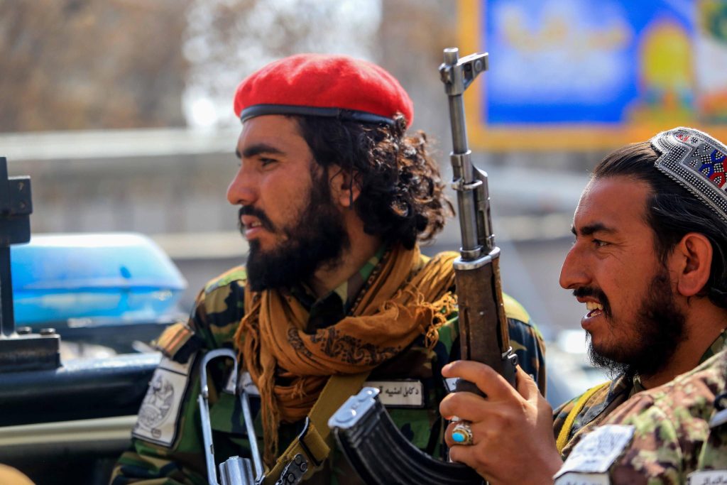 Afghanistan, 27 frustati in piazza come punizione