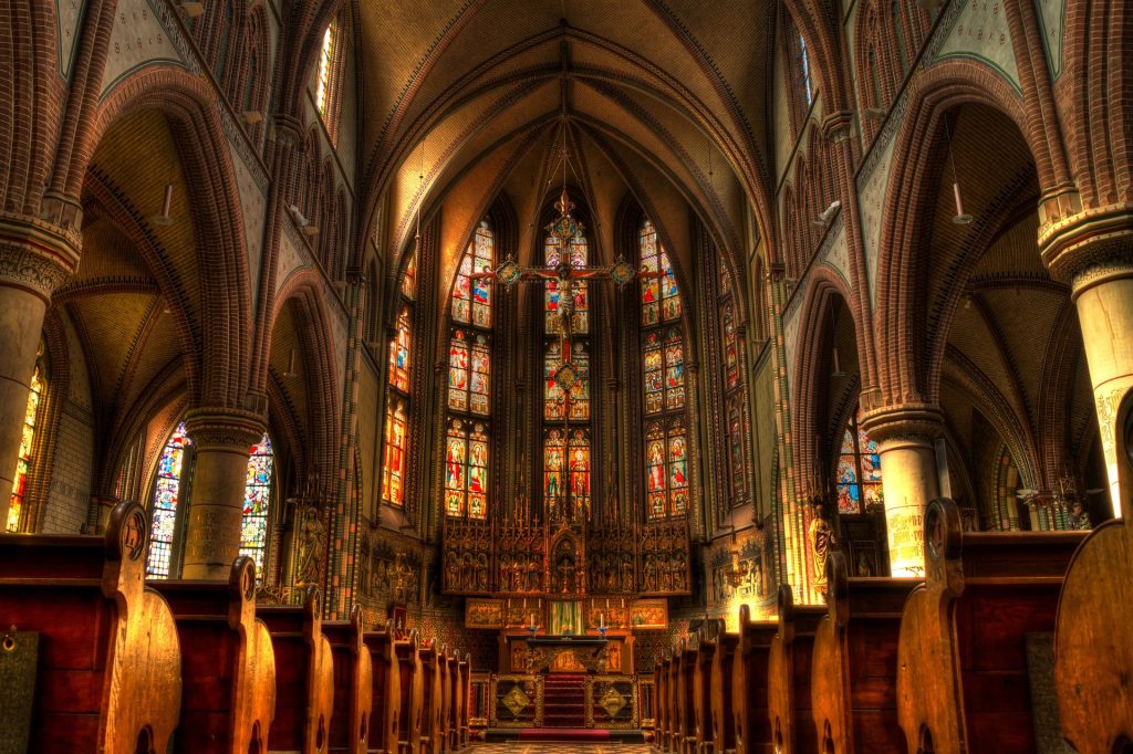 Chiesa d’Inghilterra, primo prete non binario