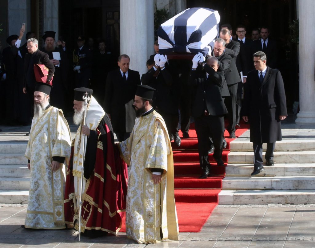 A Tatoi i funerali di Costantino II, l’ultimo re di Grecia