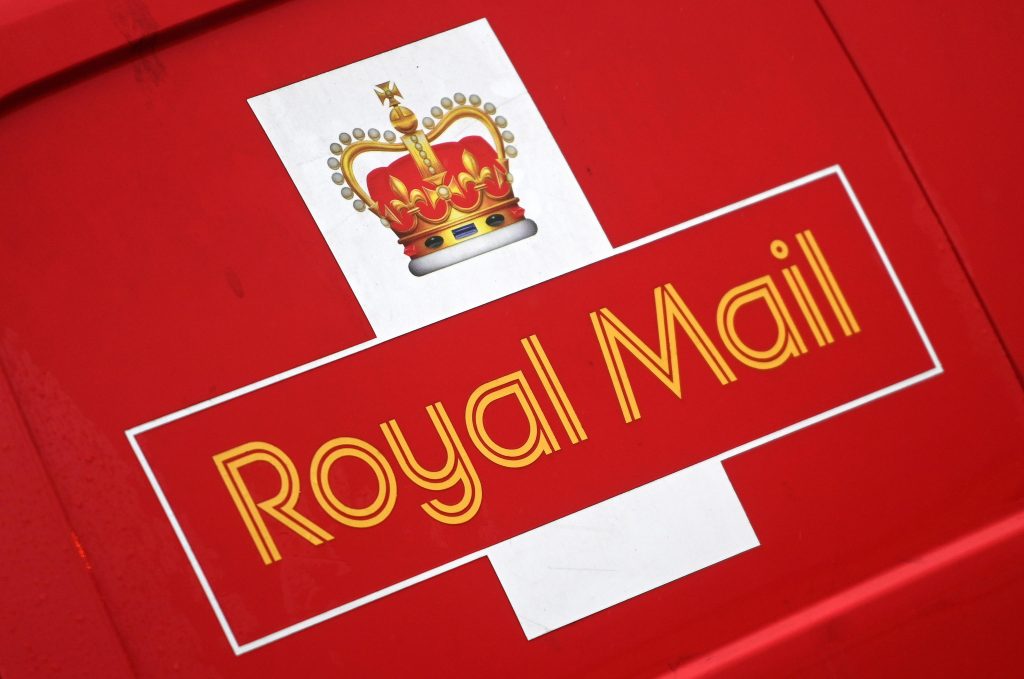 I francobolli degli Iron Maiden, l’omaggio della Royal Mail