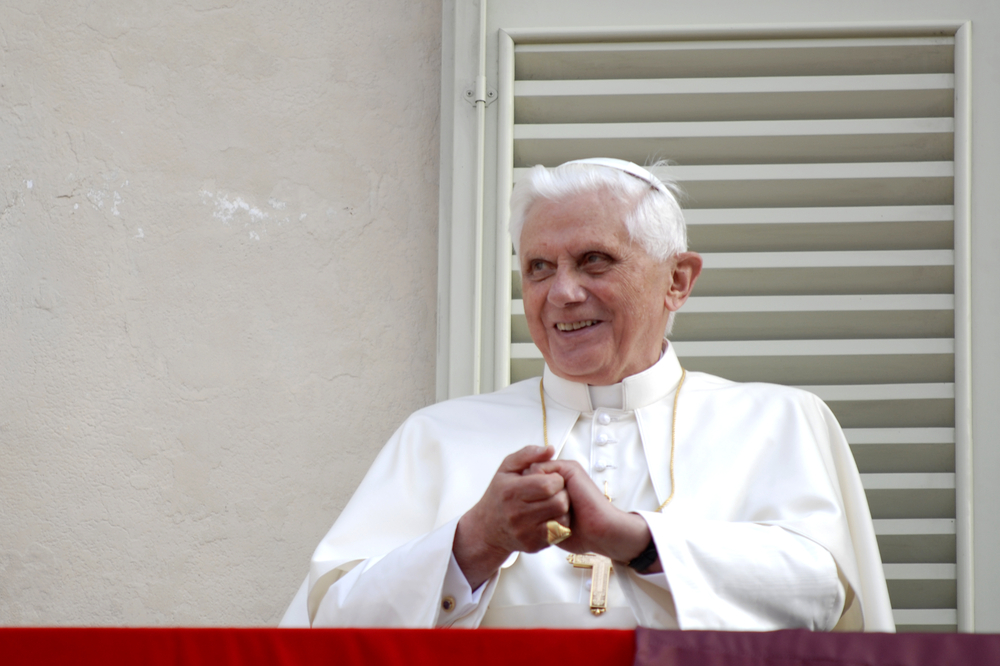 Benedetto XVI, le ultime parole: “Signore ti amo”