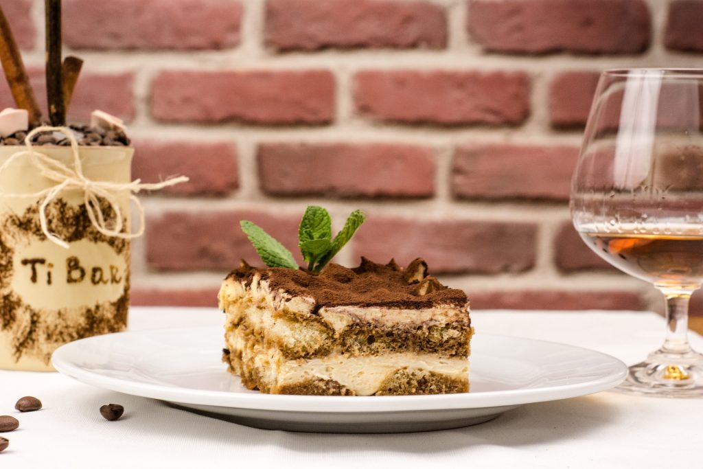 Mangia tiramisù vegan e muore, aperto fascicolo