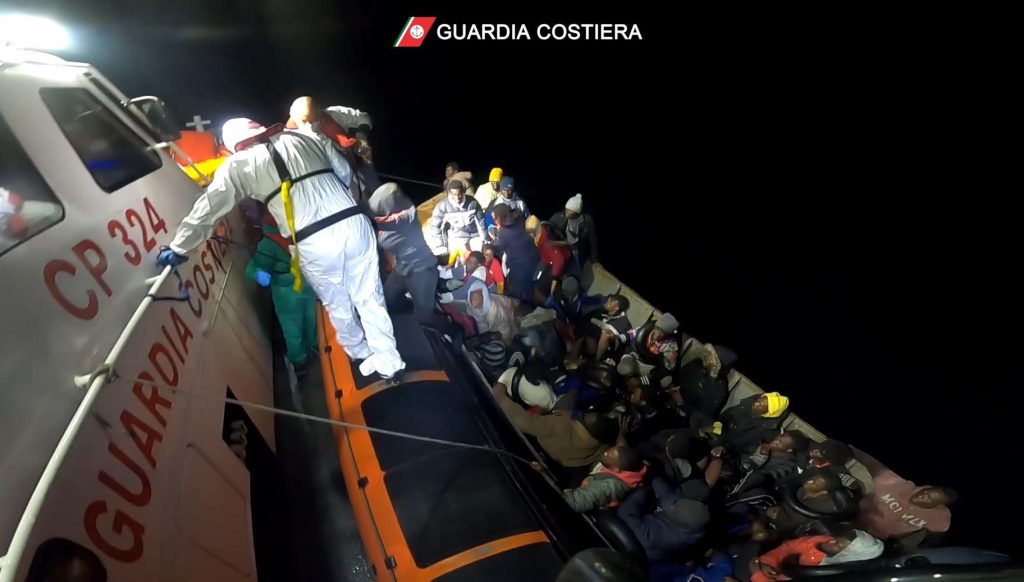 110 migranti giunti a Lampedusa nella notte