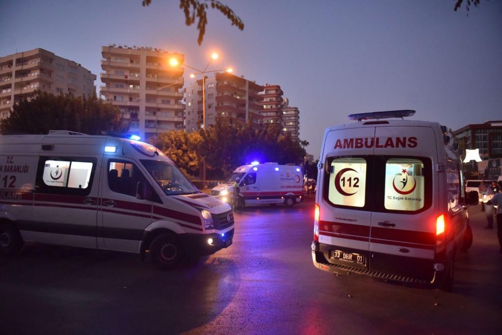 Bus si schianta in Turchia, almeno 8 morti