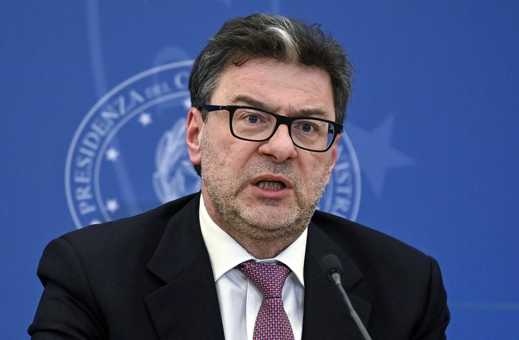 Giorgetti: “imprese tormentate da scannocrazia”