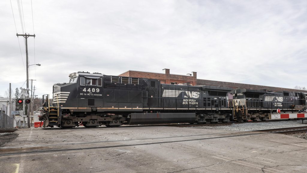Deraglia un treno in Ohio