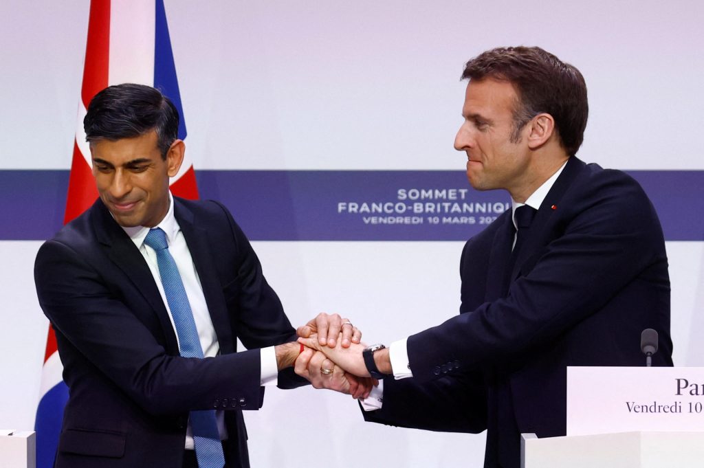 Sunak e Macron annunciano nuovo centro di detenzione per migranti