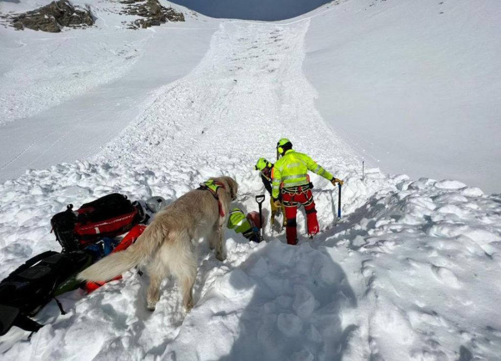 Valanga a Courmayeur, trovato il corpo della seconda sciatrice