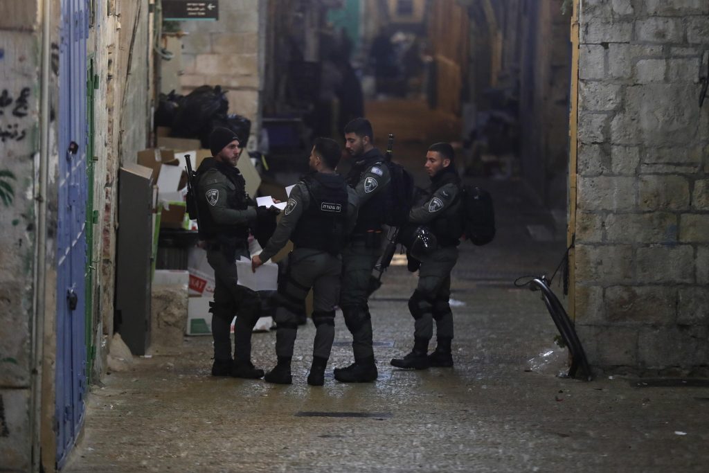Gaza, attacchi con droni da Israele