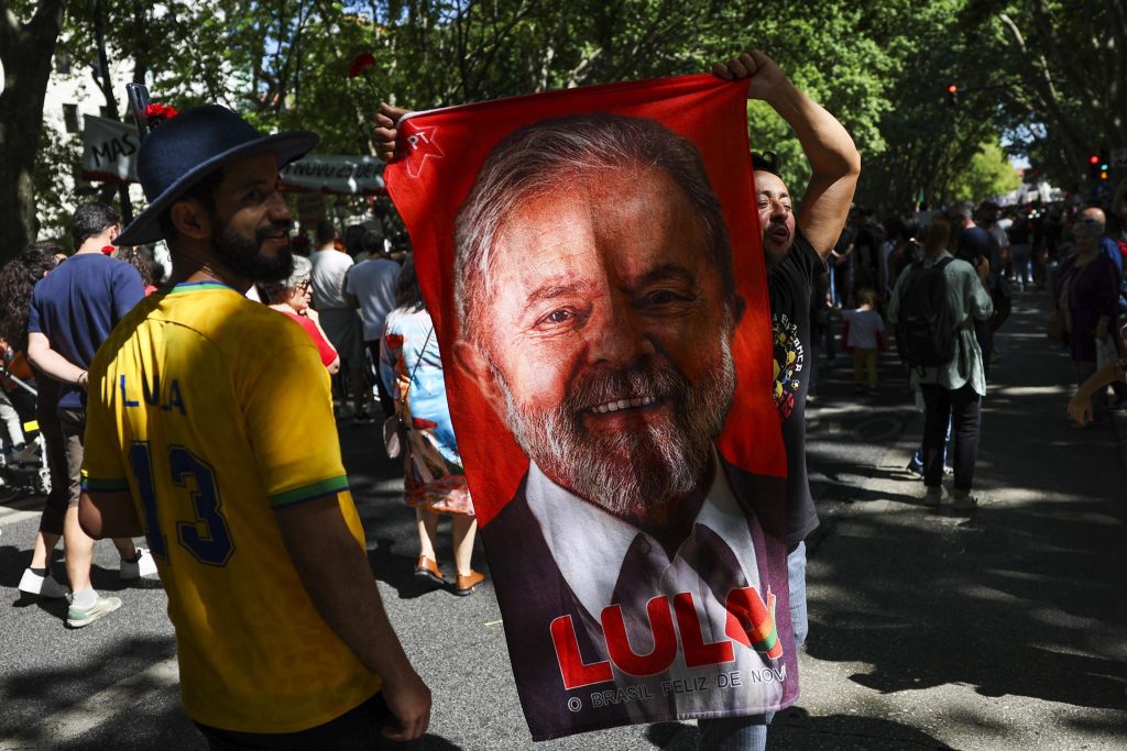 Lula contestato in Portogallo dalla destra di Chega