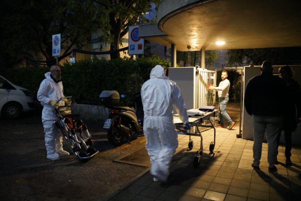 Coppia di anziani trovati morti a Verona, arrestato il figlio