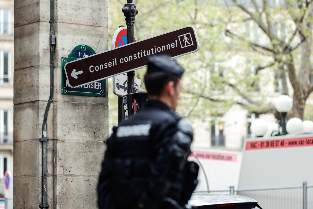 Orrore in Francia, bambina di cinque anni trovata morta in un sacco