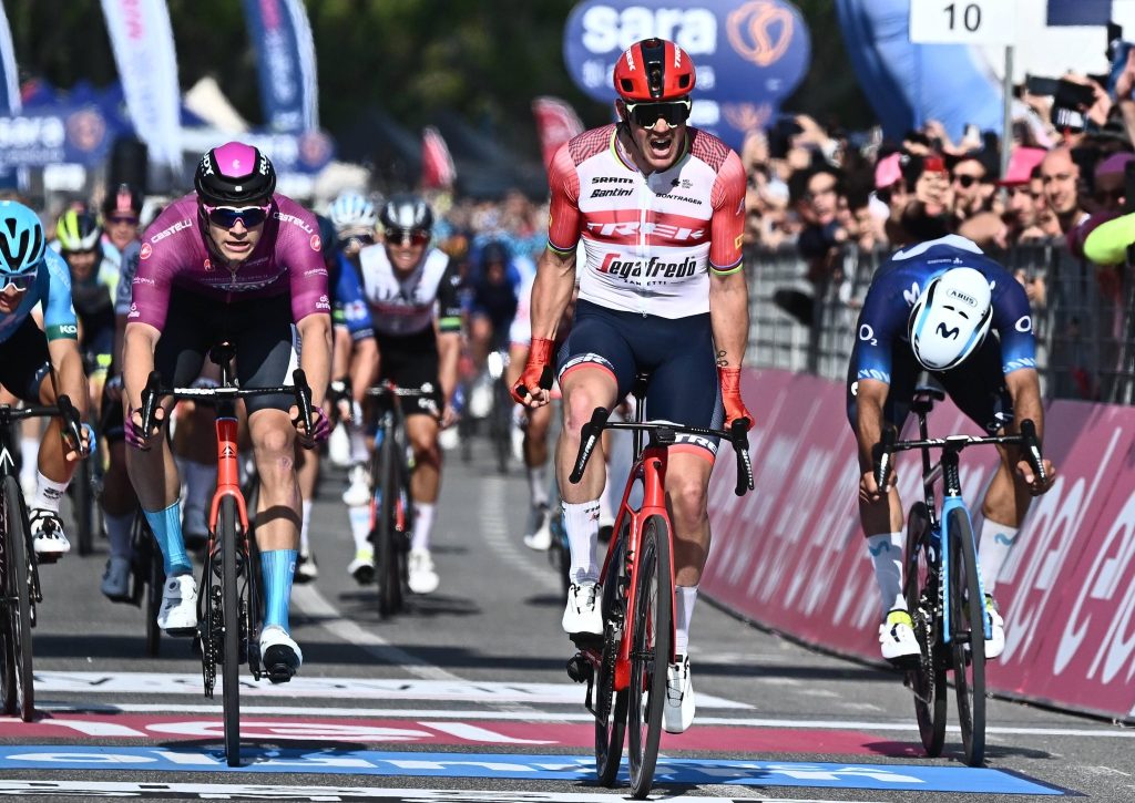 Giro d’Italia, Pedersen si aggiudica la sesta tappa