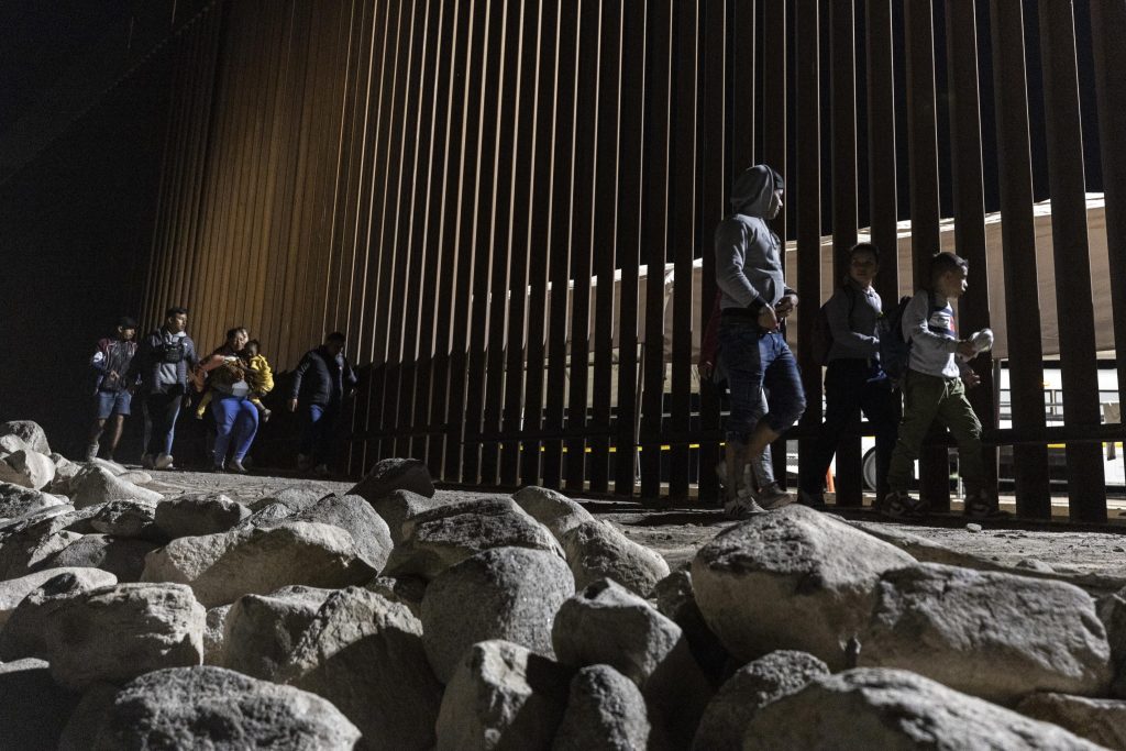 Migranti, negli Usa sta per decadere Title 42