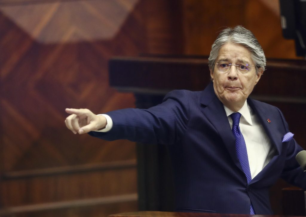 Il presidente dell’Ecuador ha sciolto il Parlamento