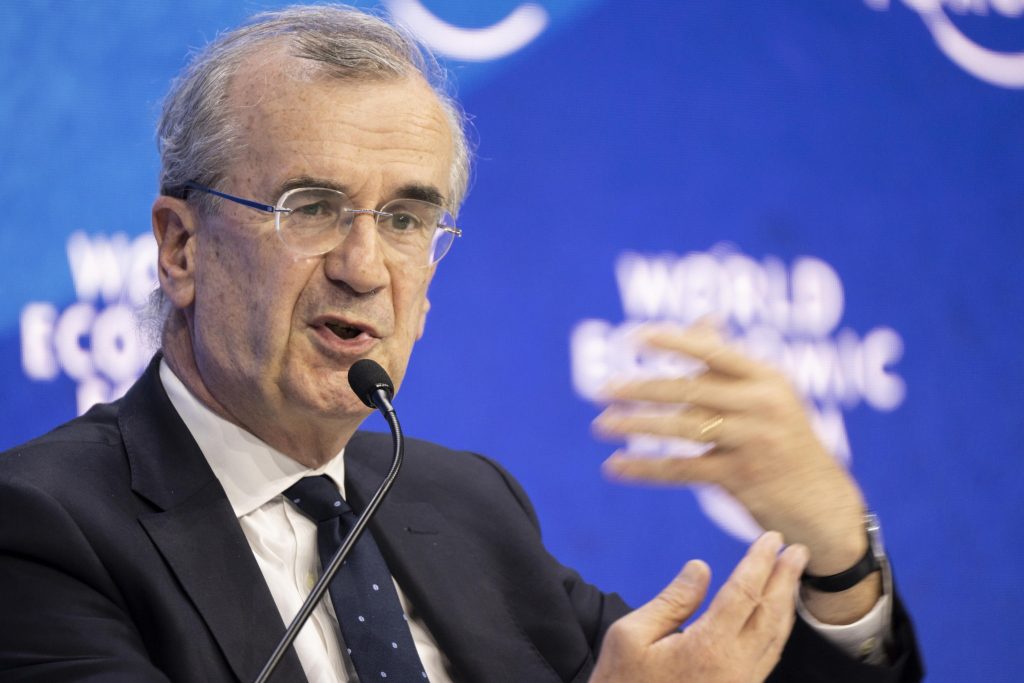 Villeroy (Bce): “non c’è ragione per alzare ancora i tassi di interesse”