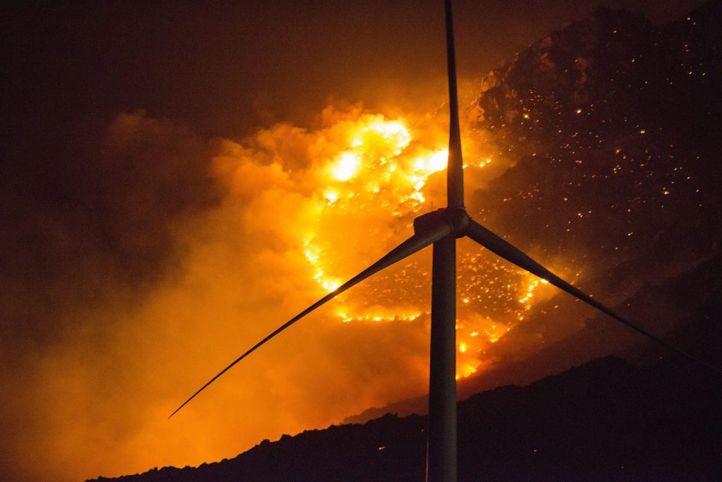In California divampano di nuovo gli incendi