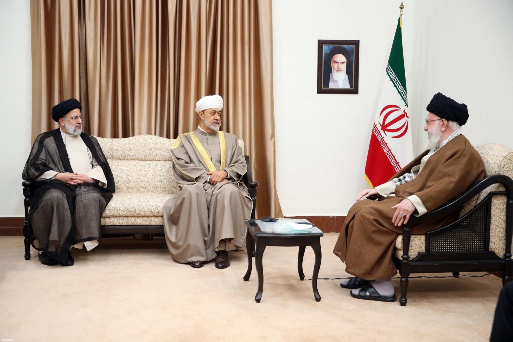 Iran ed Egitto, Khamenei d’accordo per ripresa relazioni