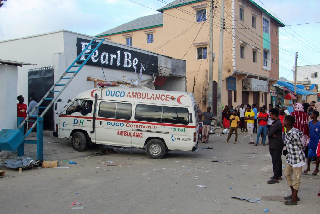 Attacco di Al-Shabaab in un hotel a Mogadiscio, 9 vittime