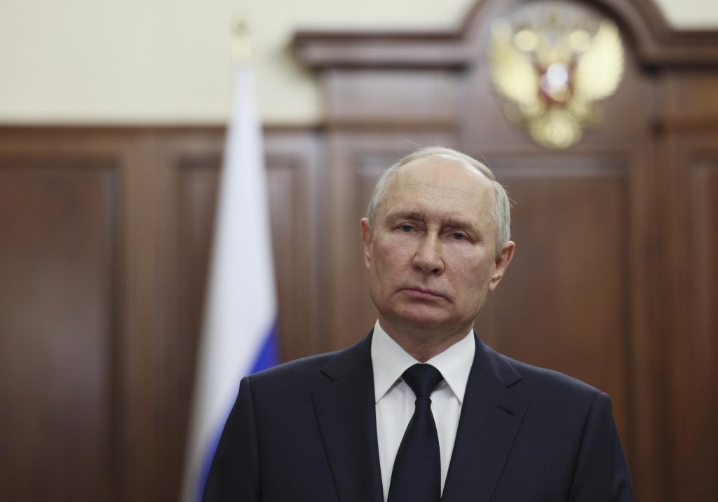 Putin: “tentativi di creare disordini interni falliranno”