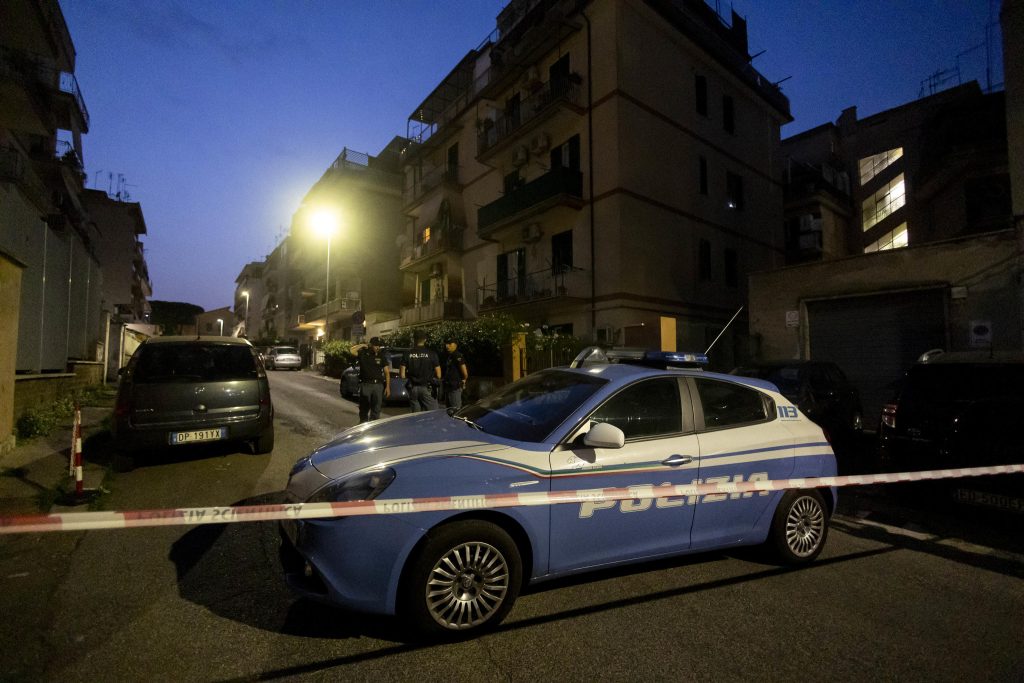 Cadavere 17enne nel carrello della spesa, fermato un coetaneo