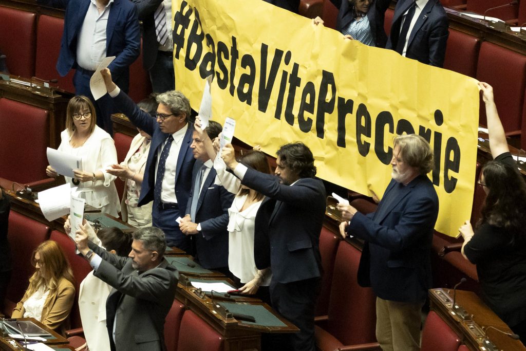 Il DL Lavoro è legge: arriva l’ok della Camera