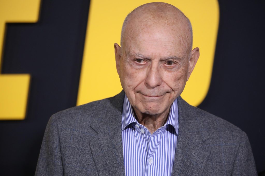 Addio all’attore Alan Arkin