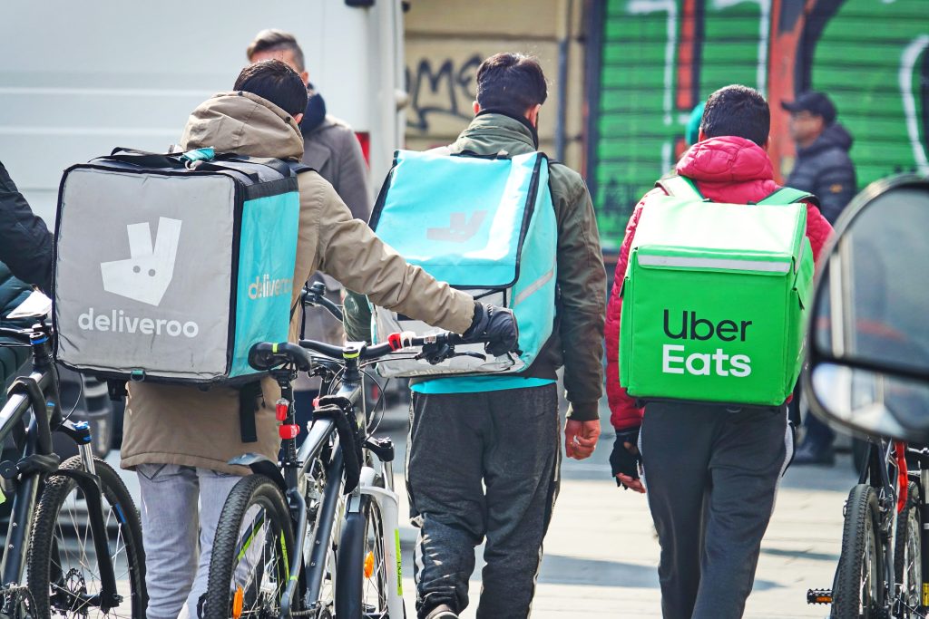 Arriva il salario minimo per i rider di New York