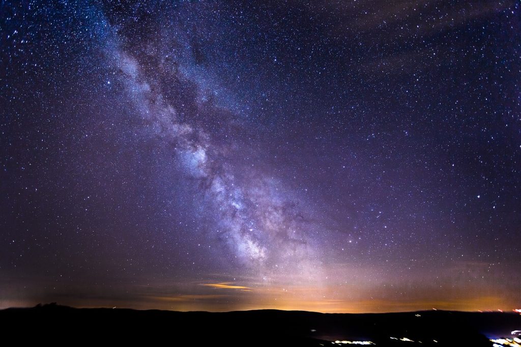 Ex funzionario intelligence: Usa hanno “astronavi aliene”
