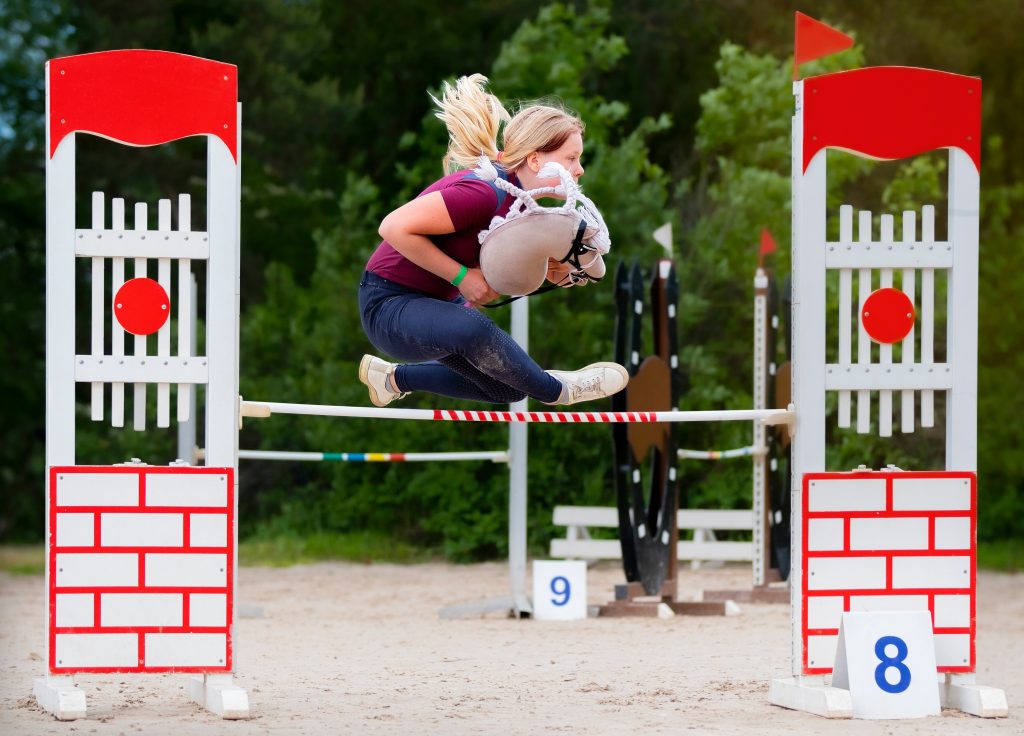 Il bizzarro sport chiamato Hobby horsing