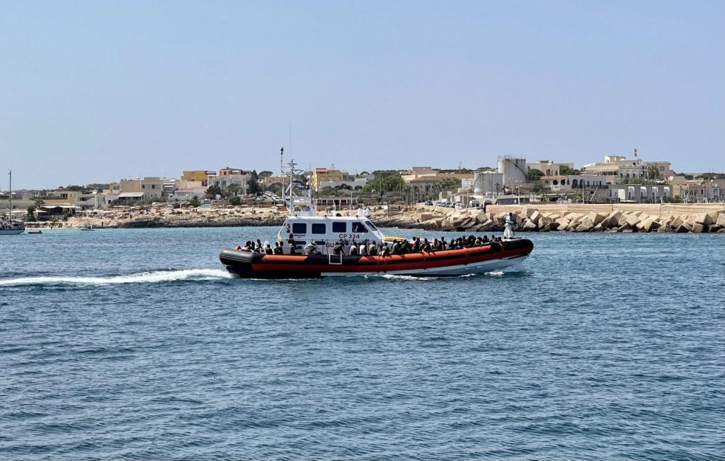Richiedenti asilo dovranno pagare quasi 5mila euro per evitare i Cpr