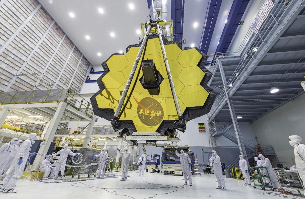 Il telescopio James Webb trova un “punto interrogativo” nello spazio