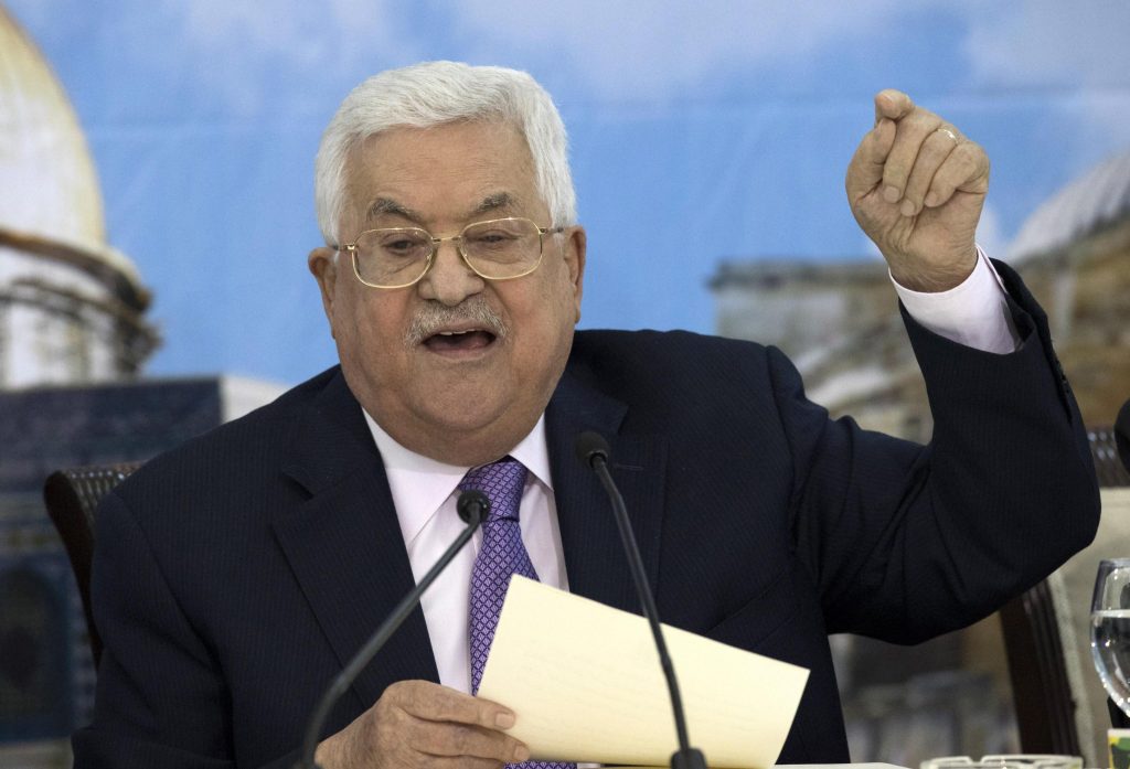 Abu Mazen rimuove alcuni governatori