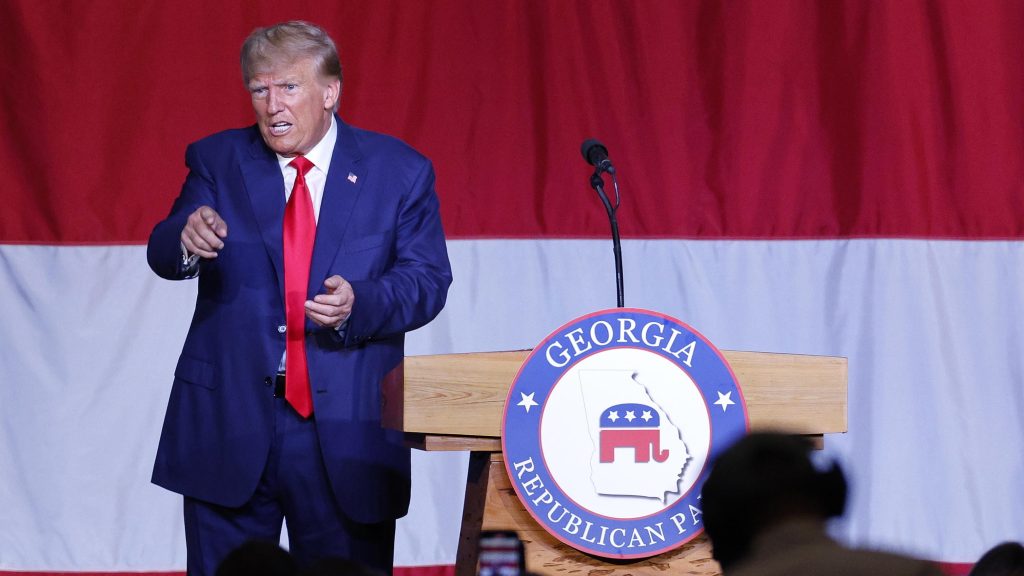 Ingerenza sul voto in Georgia, nuovi guai per Trump