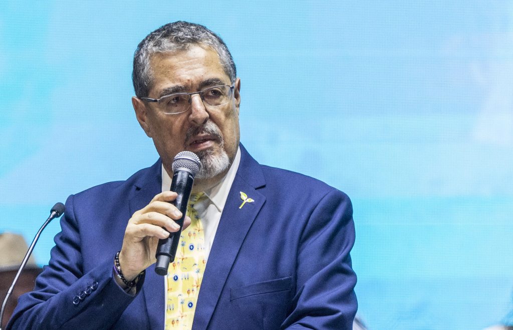 Arévalo è il nuovo presidente del Guatemala