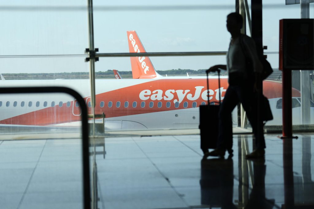 EasyJet: decreto caro voli provocherà aumento prezzi