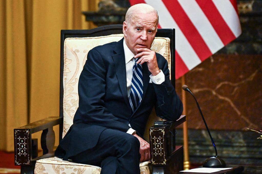 Biden, McCarthy chiede indagine per l’impeachment
