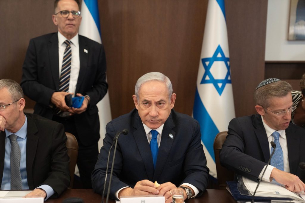 Netanyahu: manifestanti alleati di Olp e Iran