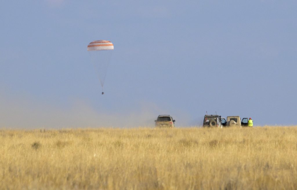 È atterrata la Soyuz MS-23