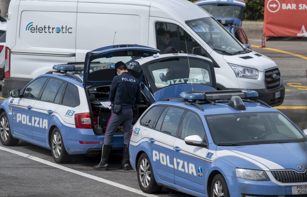 Incidente in A1, due morti e due feriti nel tratto fiorentino