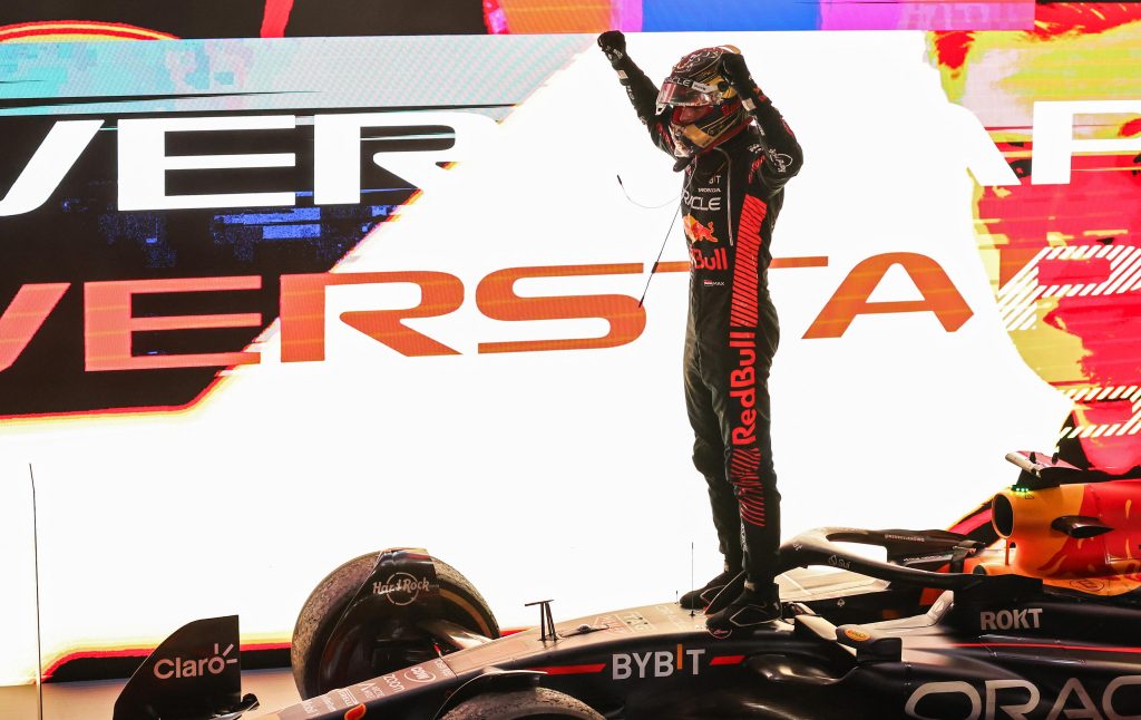 Vittoria numero 14 per Verstappen