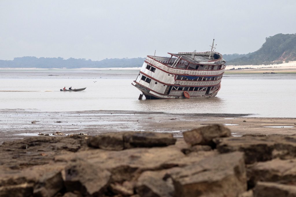 Siccità in Amazzonia, Rio Negro al livello minimo
