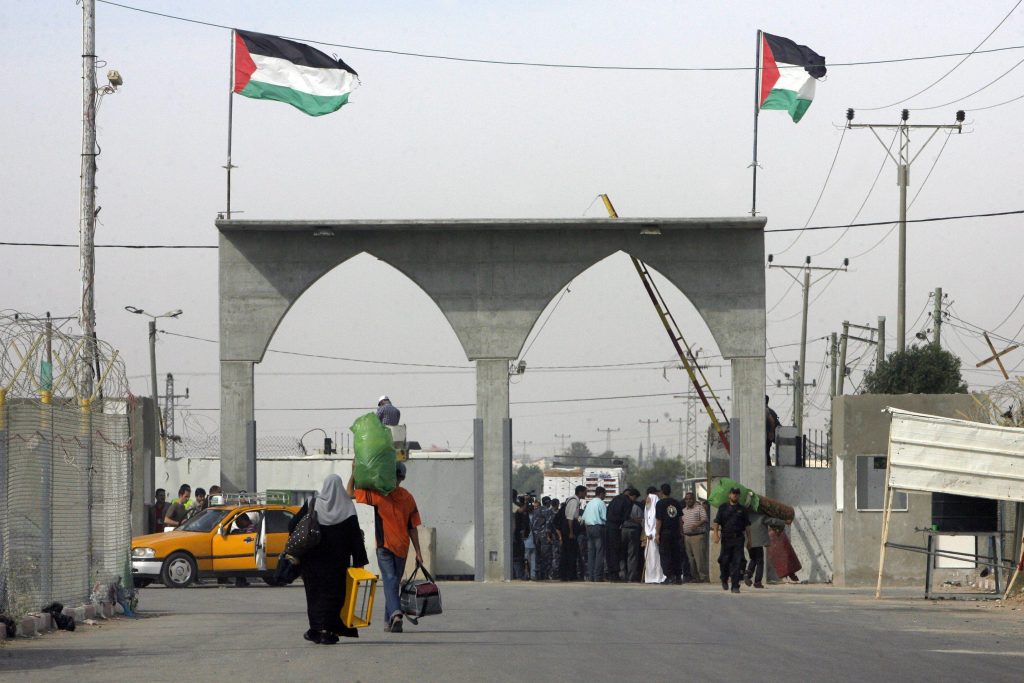 Evacuati da Gaza 300 cittadini americani