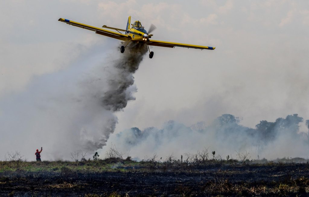 Brasile nella morsa di incendi e siccità