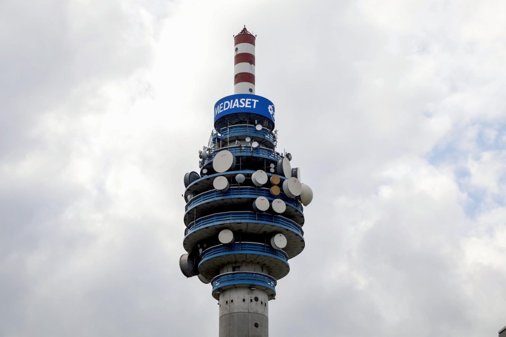 Agcom richiama Mediaset per la “corretta rappresentazione” della donna