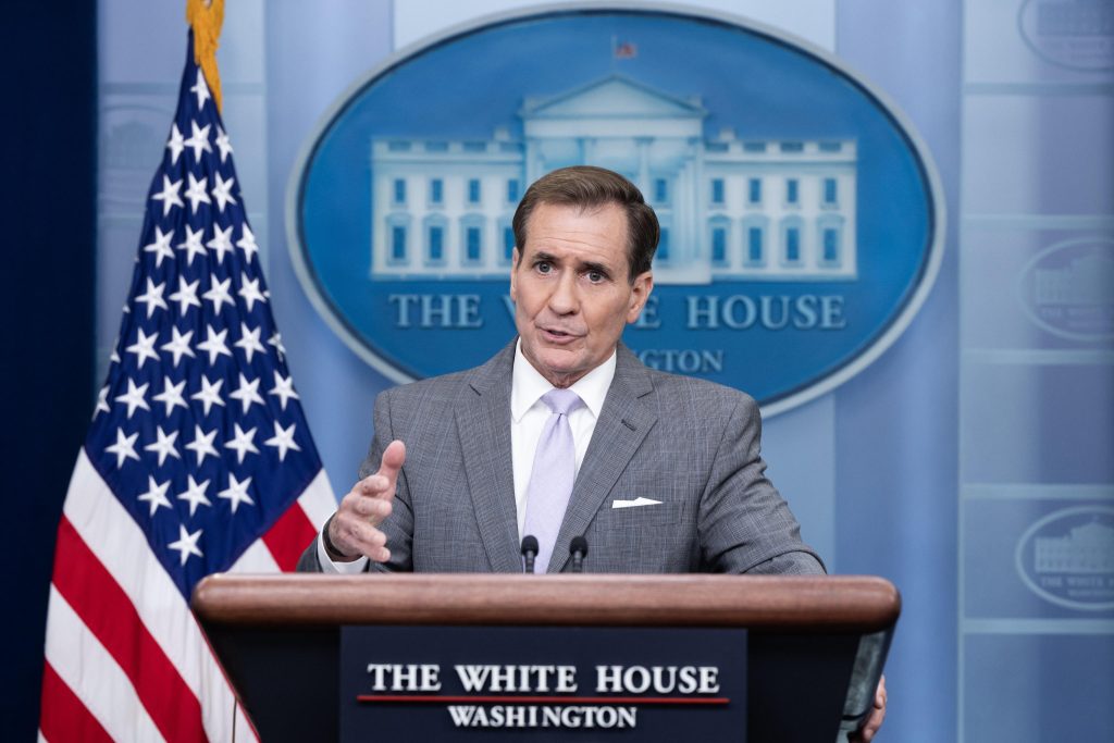 Kirby: “raid anti-Iran in Siria hanno colpito depositi di munizioni”