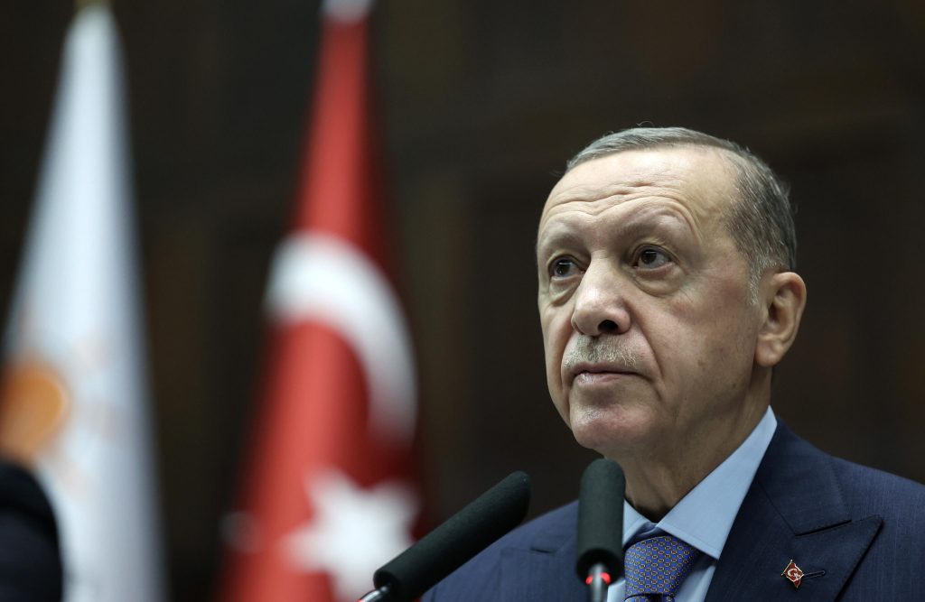 Erdogan: “Israele criminale di guerra, Occidente responsabile”
