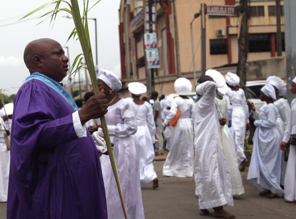 Liberato padre Thaddeus Tarhembe in Nigeria