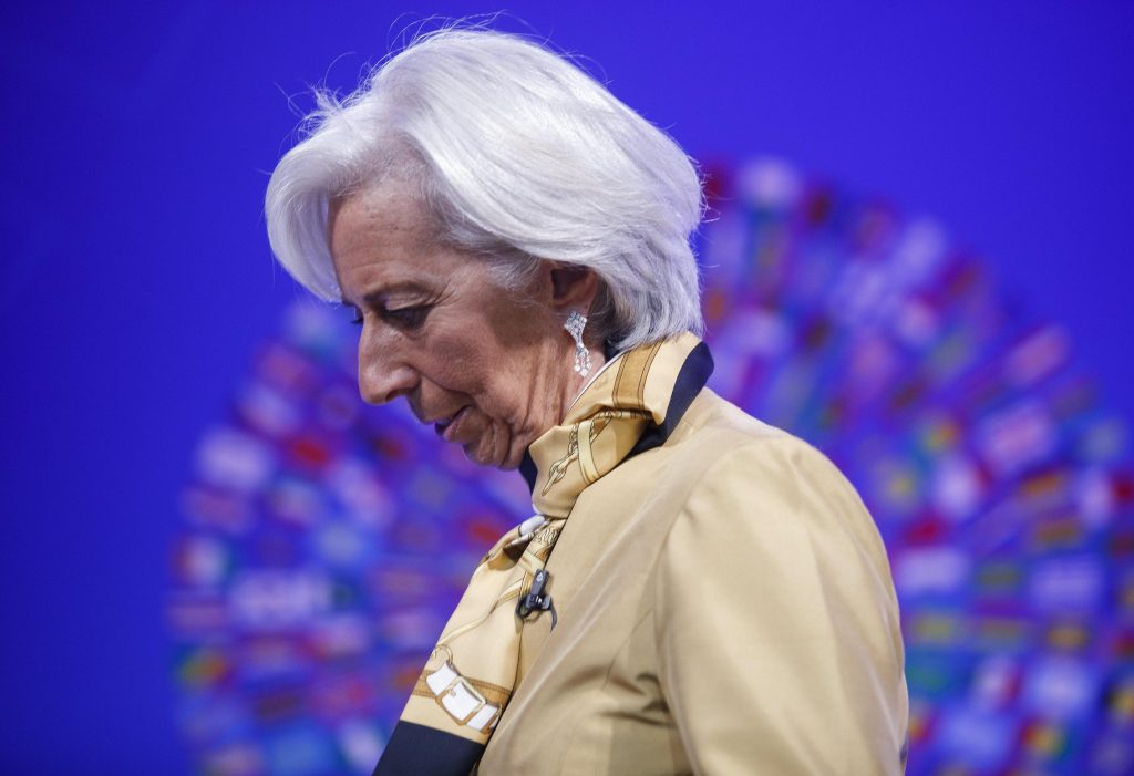 Bce, Lagarde: “con nuovi choc dovremo riconsiderare tassi”