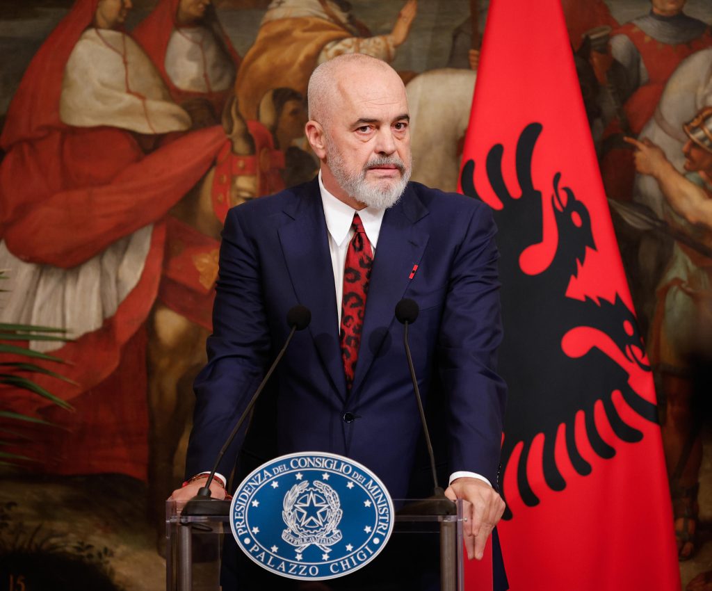 Rama: “l’accordo rispetterà la dignità dei migranti”